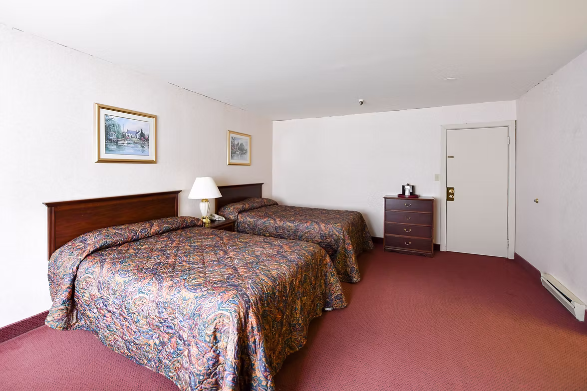 Double-bedroom accommodations ideal for families or group stays